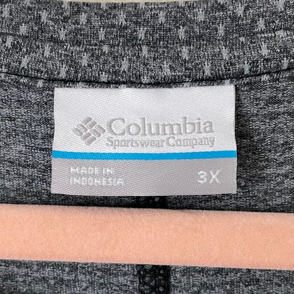 Columbia Shirt Womens 3X Bogata Bay Omni Wick Geometric Athletic Gym Workout - Picture 7 of 10